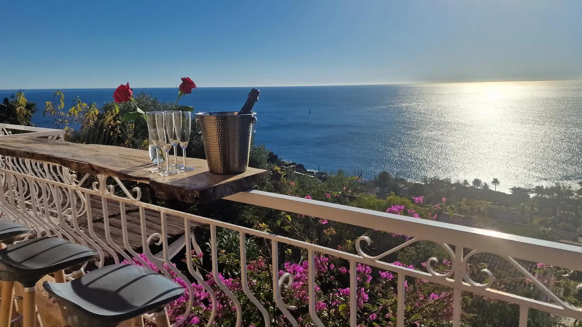 Villa Rubis-Vue Mer A Couper Le Souflle Saint-Raphael  Saint-Raphael (Var)