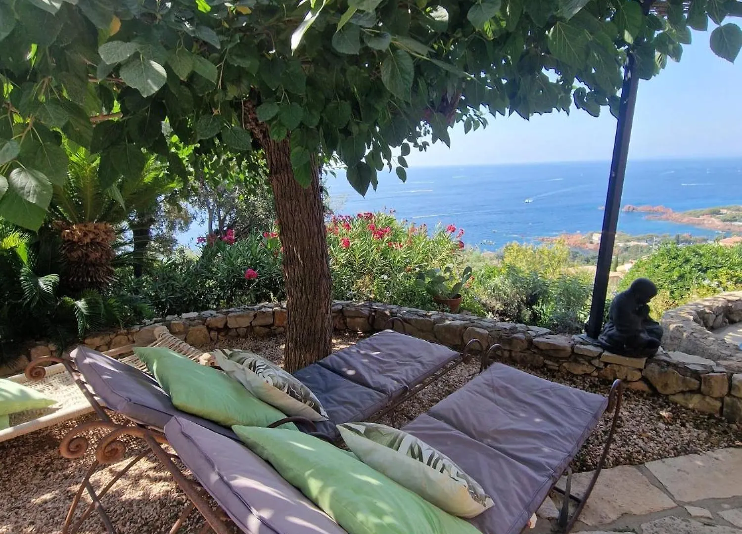 Villa Rubis-Vue Mer A Couper Le Souflle Saint-Raphael  0*, Saint-Raphael (Var)
