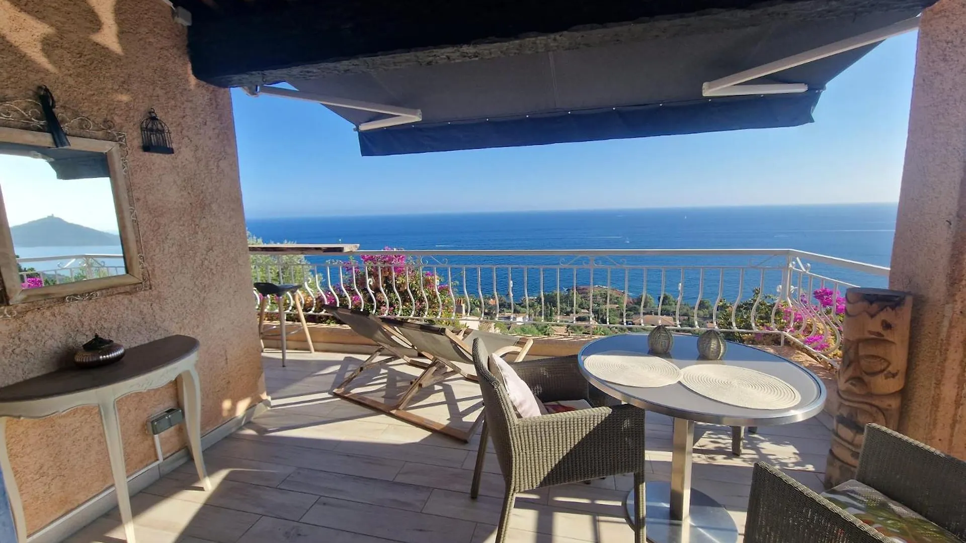 Villa Rubis-Vue Mer A Couper Le Souflle Saint-Raphael