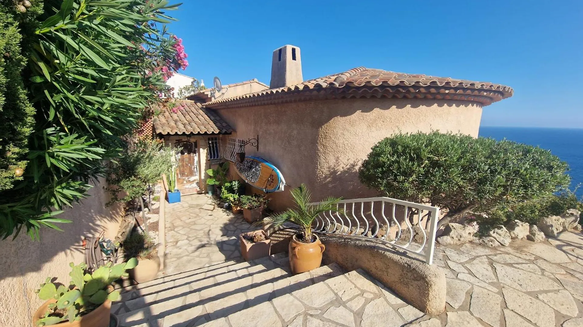 Villa Rubis-Vue Mer A Couper Le Souflle Saint-Raphael  France